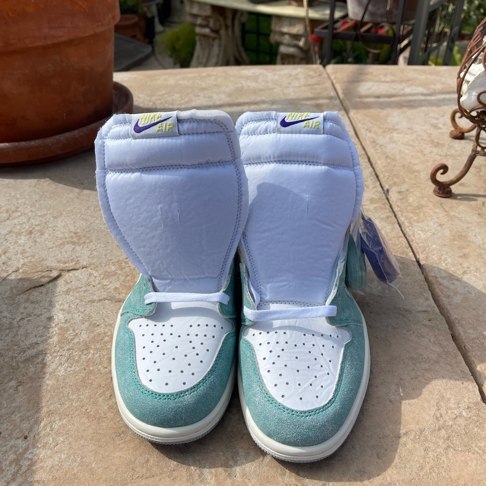 ( SOLD )Nike Air Jordan 1 retro